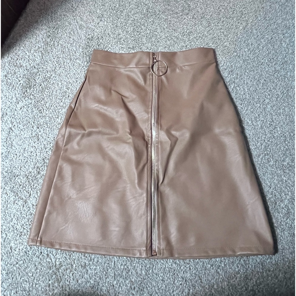 Women’s skirt